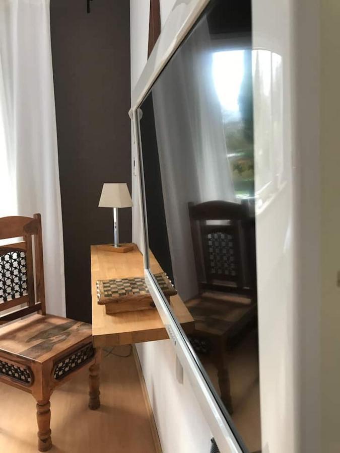 Schoene Grosse Wohnung 2 Schlafzimmer Bis 6 Pax Naehe Stadion Signal Iduna Dortmund Exterior photo